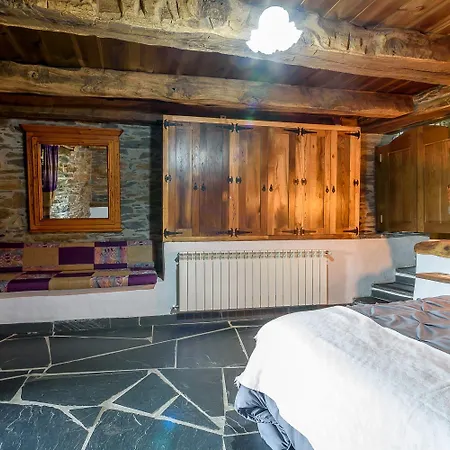 As Casias D'oscos Apartamento *