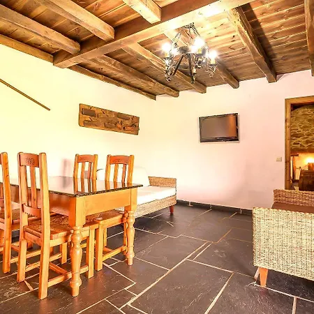 As Casias D'oscos Apartamento *