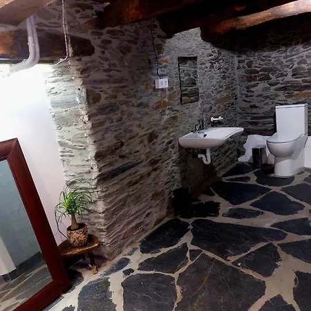 As Casias D'oscos Apartamento *